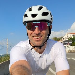 Joan Pravos